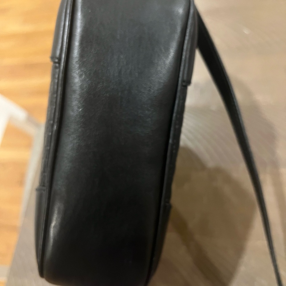 Gucci Guccissima Embossed logo crossbody Bag - Picture 7 of 12